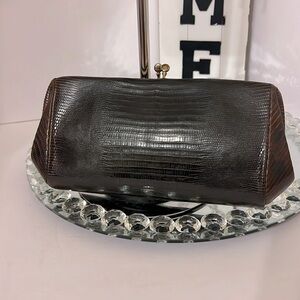 ESCORT vintage black lizard skin  kiss luck clutch purse